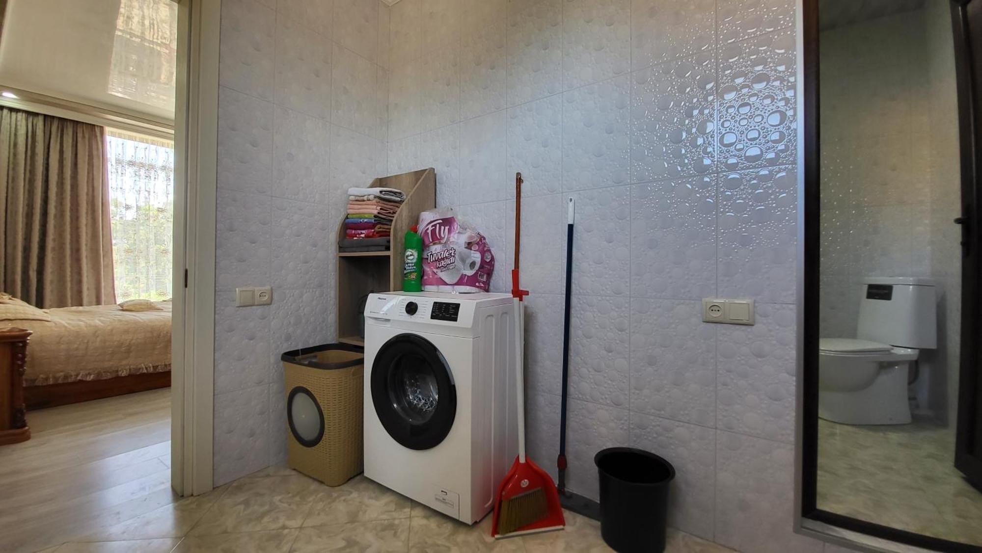 Guesthouse Gocha Beridze Batoemi Buitenkant foto