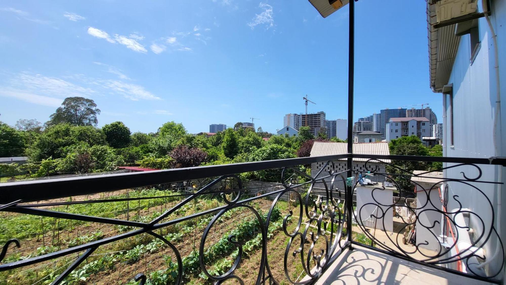 Guesthouse Gocha Beridze Batoemi Buitenkant foto