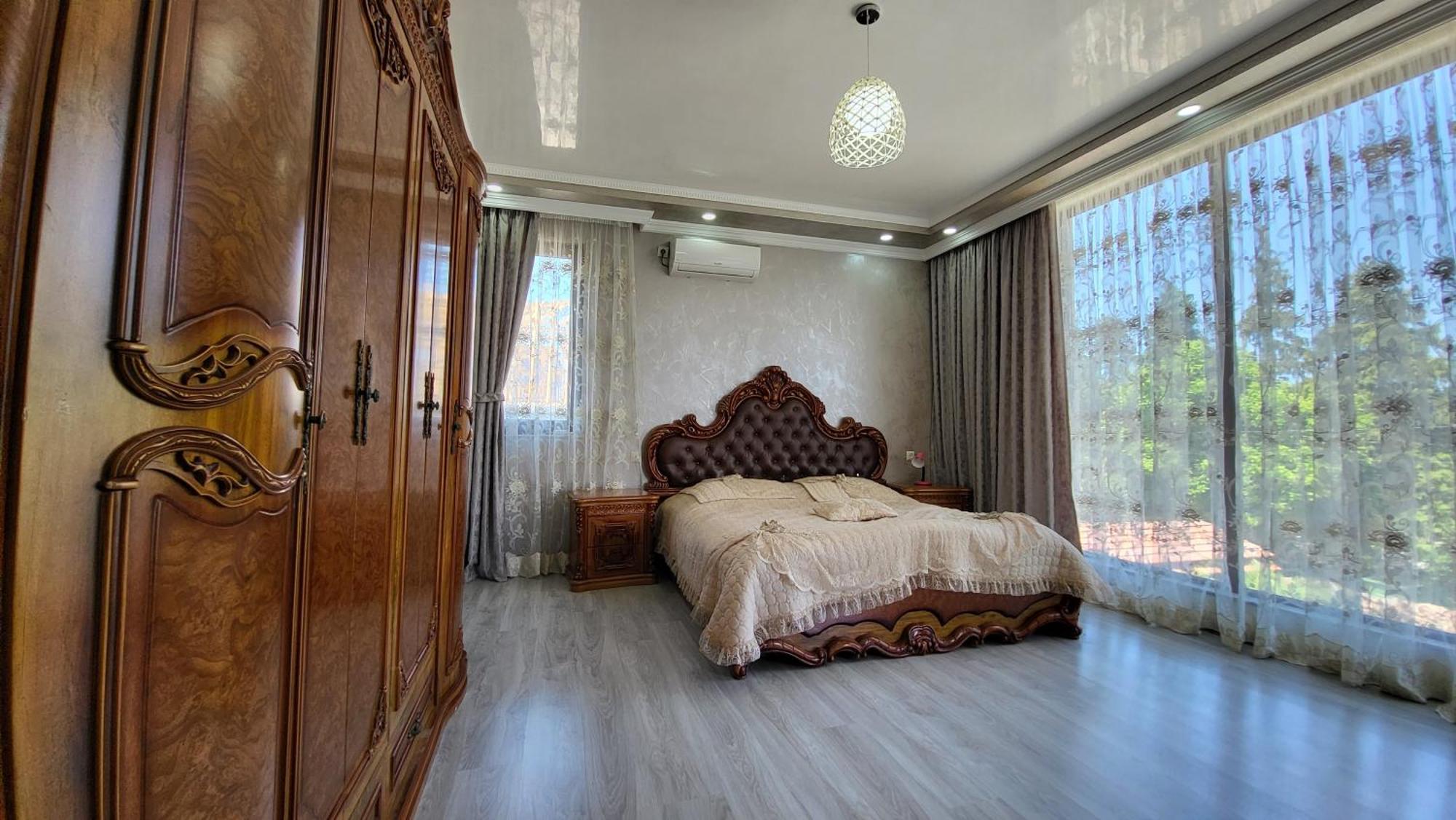 Guesthouse Gocha Beridze Batoemi Buitenkant foto